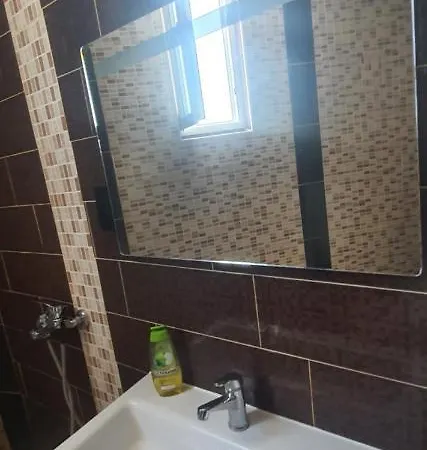 Hotel Masheri *